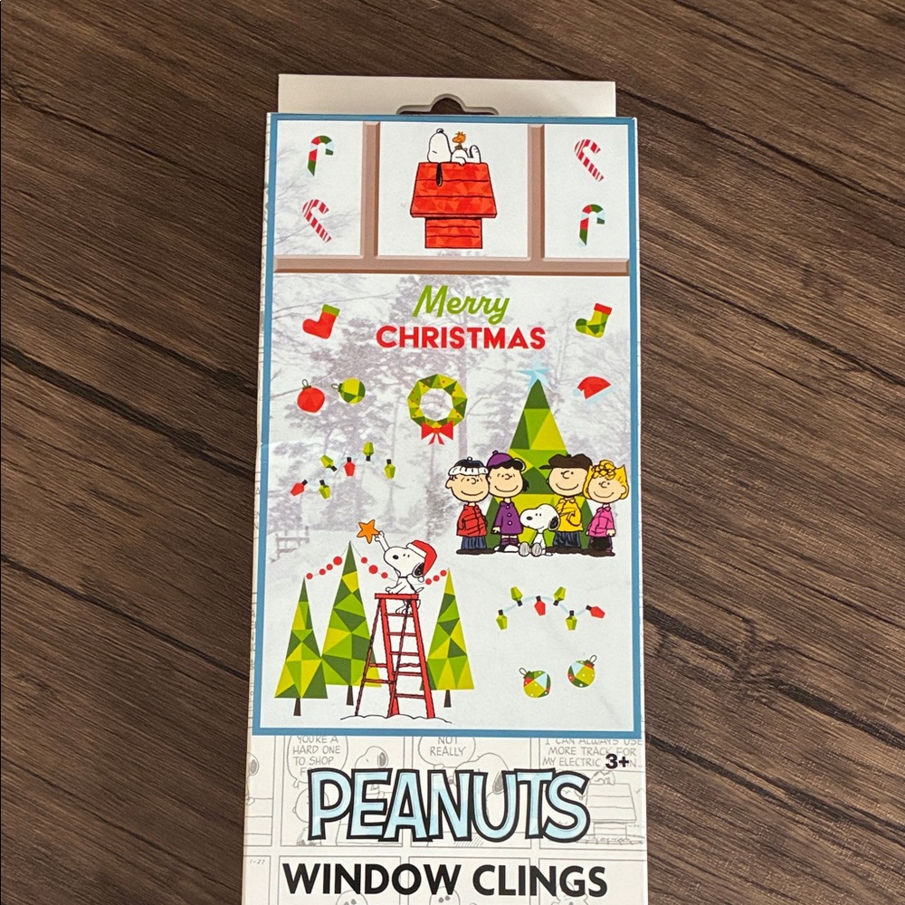 Peanuts Holiday Snoopy Window Clings - Picture 4 of 8